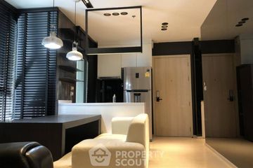 1 Bedroom Condo for sale in Rhythm Sukhumvit 42, Phra Khanong, Bangkok near BTS Ekkamai