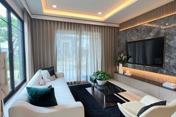 4 Bedroom House for sale in Thawi Watthana, Bangkok