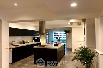 3 Bedroom Condo for sale in Royal Castle Sukhumvit 39, Khlong Tan Nuea, Bangkok near BTS Phrom Phong