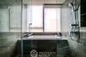 1 Bedroom Condo for rent in Ideo Q Sukhumvit 36, Khlong Tan, Bangkok near BTS Thong Lo