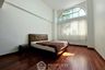 1 Bedroom Condo for sale in Lumpini, Bangkok near BTS Ploen Chit