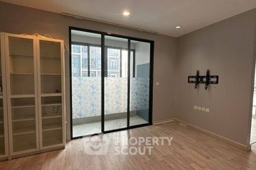 2 Bedroom Condo for sale in Ideo Mobi Sathorn, Bang Lamphu Lang, Bangkok near BTS Krung Thon Buri
