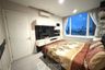 1 Bedroom Condo for sale in Huai Khwang, Bangkok