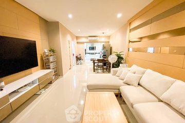 3 Bedroom Townhouse for sale in Baan Klang Muang Sukhumvit 77, Suan Luang, Bangkok near BTS On Nut