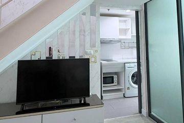 2 Bedroom Condo for sale in Metro sky prachachuen, Wong Sawang, Bangkok near MRT Bang Son