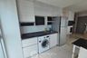 2 Bedroom Condo for sale in Life Ratchadapisek, Huai Khwang, Bangkok near MRT Huai Khwang
