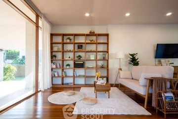 4 Bedroom House for sale in Surasak, Chonburi