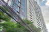 1 Bedroom Condo for sale in Ideo Sathorn-Taksin, Bang Lamphu Lang, Bangkok near BTS Krung Thon Buri