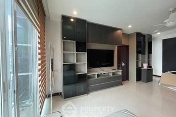 1 Bedroom Condo for sale in Khlong Toei Nuea, Bangkok near BTS Nana