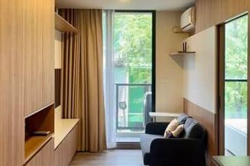 1 Bedroom Condo for Sale or Rent in Bang Lamphu Lang, Bangkok near BTS Krung Thon Buri