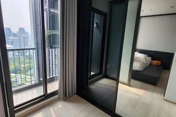 1 Bedroom Condo for sale in Life One Wireless, Lumpini, Bangkok near BTS Ploen Chit