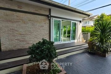 6 Bedroom House for sale in Mantana Srinakarin - Rama9, Hua Mak, Bangkok near Airport Rail Link Hua Mak
