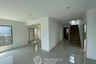 4 Bedroom House for sale in Saphan Sung, Bangkok
