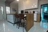 6 Bedroom House for sale in The City Pattanakarn, Prawet, Bangkok
