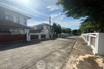3 Bedroom House for sale in Surasak, Chonburi