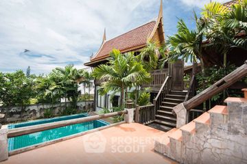 5 Bedroom House for sale in Na Kluea, Chonburi