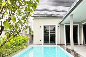 3 Bedroom House for sale in Na Kluea, Chonburi