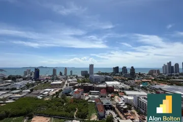 2 Bedroom Condo for sale in Na Kluea, Chonburi