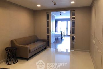 2 Bedroom Condo for sale in Silom, Bangkok near BTS Saphan Taksin