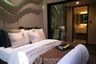 2 Bedroom Condo for sale in Maha Phruettharam, Bangkok near MRT Hua Lamphong