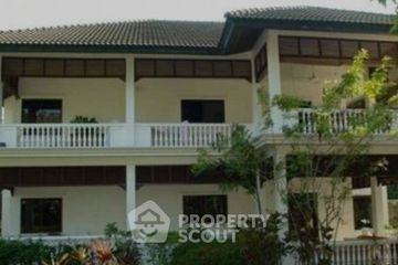 3 Bedroom Townhouse for sale in Na Jomtien, Chonburi