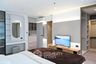 2 Bedroom Condo for rent in Sukhumvit Living Town, Khlong Toei Nuea, Bangkok near MRT Phetchaburi