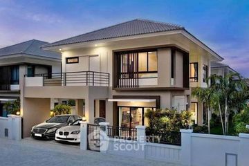 3 Bedroom House for sale in Surasak, Chonburi