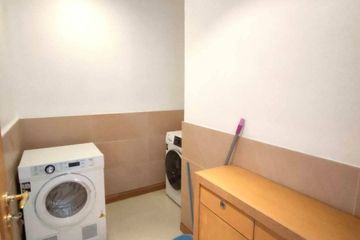 3 Bedroom Condo for rent in Khlong Tan Nuea, Bangkok