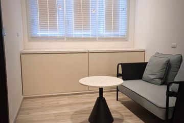 1 Bedroom Condo for rent in XT Huaikhwang, Din Daeng, Bangkok near MRT Huai Khwang