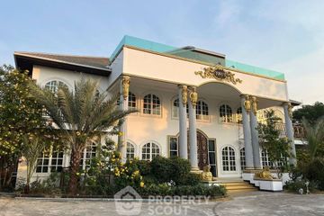 7 Bedroom House for sale in Nong Pla Lai, Chonburi