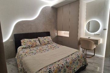 2 Bedroom Condo for sale in Khlong Toei Nuea, Bangkok near BTS Nana