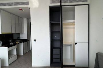 1 Bedroom Condo for sale in Chapter Charoennakhorn-Riverside, Bang Lamphu Lang, Bangkok near BTS Krung Thon Buri
