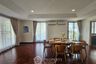 3 Bedroom Apartment for rent in P.R.Home III Apartment, Khlong Tan Nuea, Bangkok