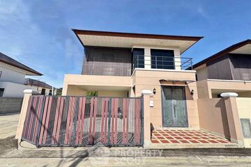 4 Bedroom House for rent in Na Kluea, Chonburi