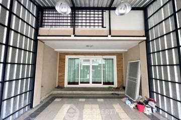 3 Bedroom Townhouse for sale in Nong Prue, Chonburi