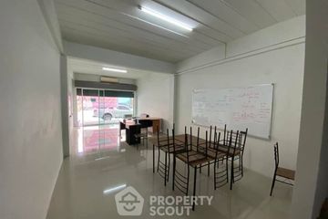 4 Bedroom Townhouse for sale in Nong Prue, Chonburi
