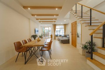3 Bedroom House for rent in Na Kluea, Chonburi