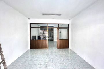 3 Bedroom Townhouse for sale in Don Hua Lo, Chonburi