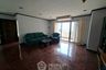 3 Bedroom Condo for sale in Richmond Palace, Khlong Tan Nuea, Bangkok near BTS Phrom Phong