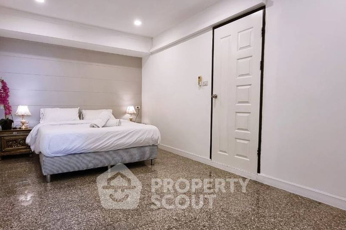 8-BR Villa close to Jomtien Beach