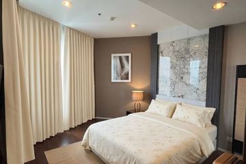 1 Bedroom Condo for sale in Wat Phraya Krai, Bangkok