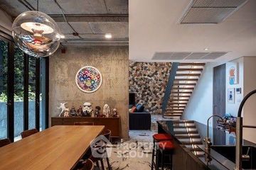 2 Bedroom Condo for sale in Chalermnit Art De Maison, Khlong Tan Nuea, Bangkok near BTS Thong Lo