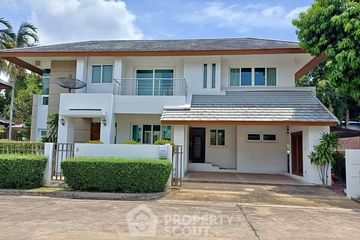3 Bedroom Villa for sale in Na Kluea, Chonburi