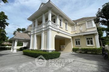 7 Bedroom House for sale in The Royal Residence, Chorakhe Bua, Bangkok