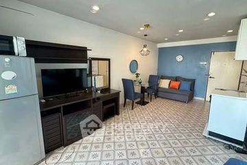 1 Bedroom Condo for sale in Saranjai Mansion, Khlong Toei, Bangkok near BTS Nana