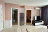 1 Bedroom Condo for sale in Huai Khwang, Bangkok