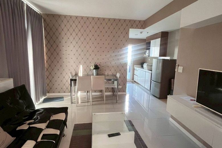 2 Bedroom Condo For Rent