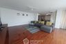 3 Bedroom Apartment for rent in Sathorn Gallery Residences, Silom, Bangkok near BTS Surasak