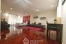 3 Bedroom Apartment for rent in Sathorn Gallery Residences, Silom, Bangkok near BTS Surasak
