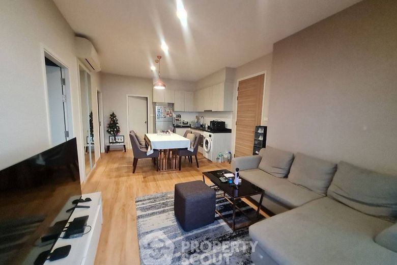 2 Bedroom Condo For Rent